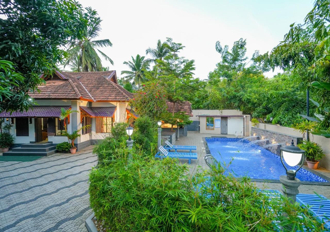 Pop Tavern Kovalam Beach Villa By Voye Homes Exterior photo